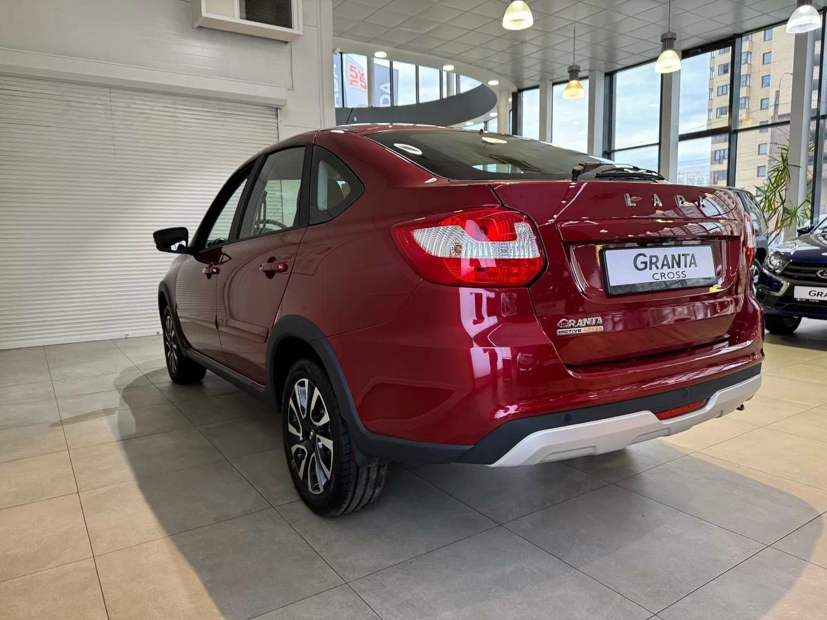 Lada Granta Active Cross в Тюмени - фото №4