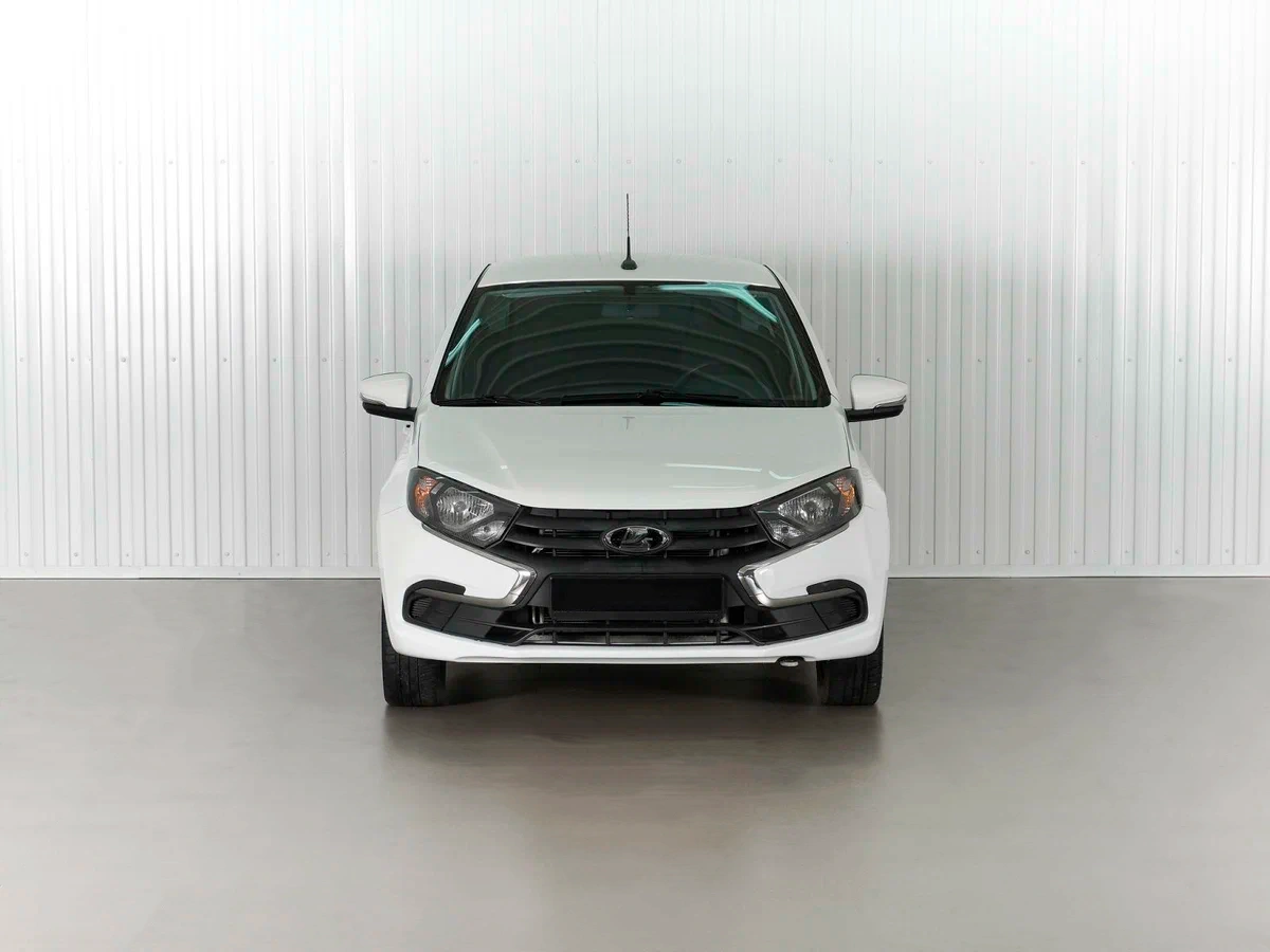 Lada Granta Хэтчбек в Тюмени - фото №3