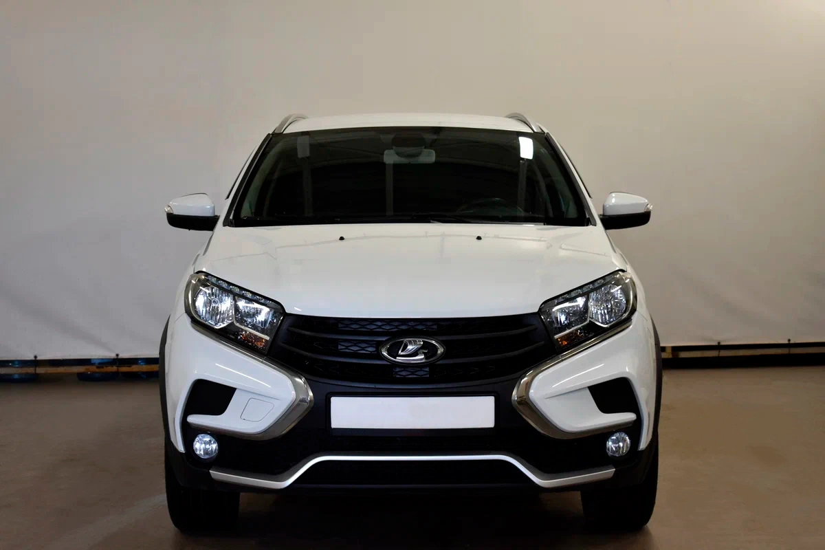 Lada Xray Cross в Тюмень - фото №1